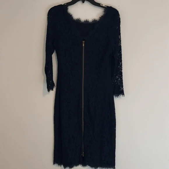 Diane Von Furstenberg Navy Sarita Dress Lace Dress Size 10 - Picture 4 of 4